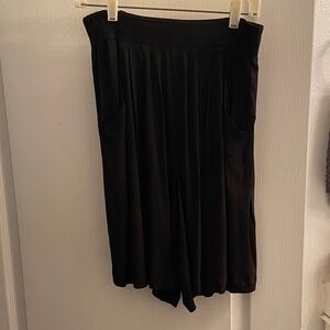 Carole Little Black Women's Shorts